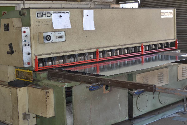Guillotining